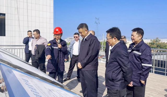 黑龍江省供銷合作社理事會(huì)主任趙勵(lì)軍、倍豐集團(tuán)董事長(zhǎng)徐陽(yáng)一行到訪宜化集團(tuán)